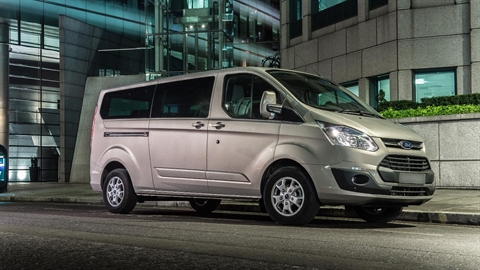 Transfer from / to airport with Van